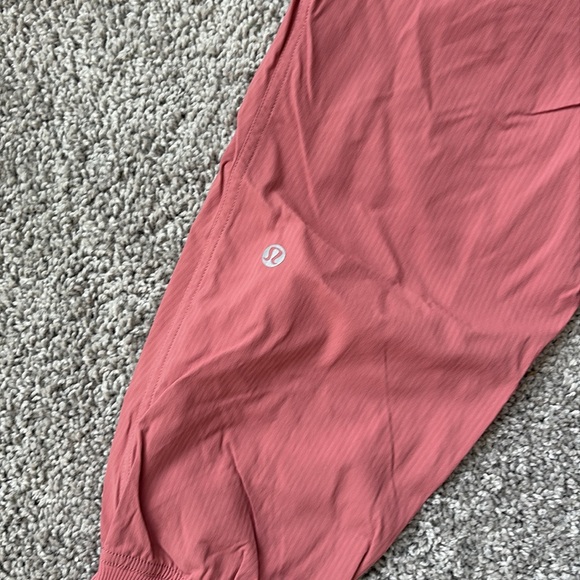 Lululemon joggers - Picture 6 of 6